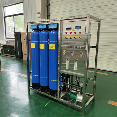 0.5トンの単極逆オスモス水処理設備 3タンク